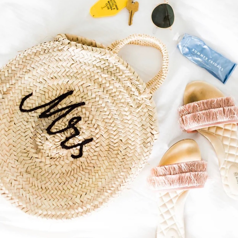 Round Wicker Mrs Bag